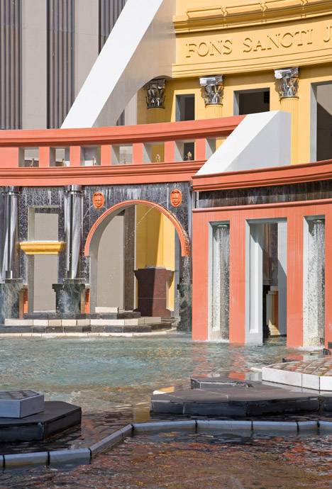 Piazza d'Italia by Charles Moore
