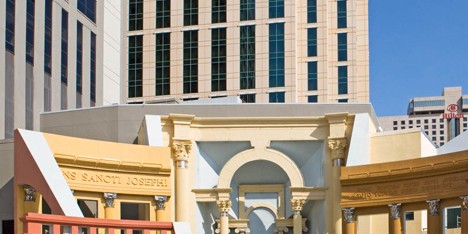Postmodern architecture: Piazza d’Italia, New Orleans by Charles Moore