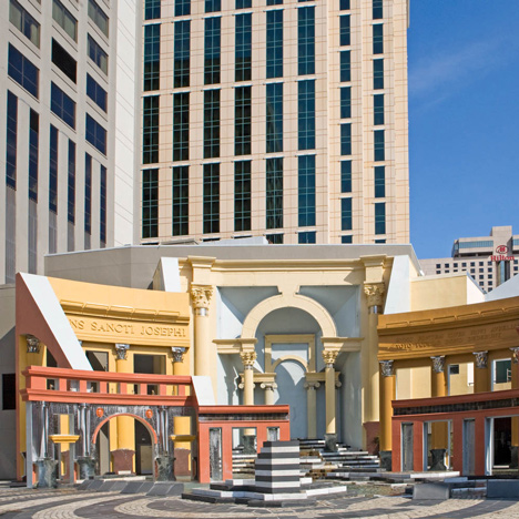 Postmodern architecture: Piazza d’Italia, New Orleans by Charles Moore
