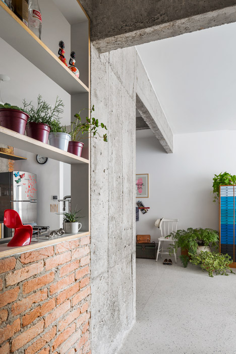 Pompeia apartment by Vitro Arquitetura