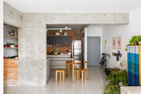 Pompeia apartment by Vitro Arquitetura
