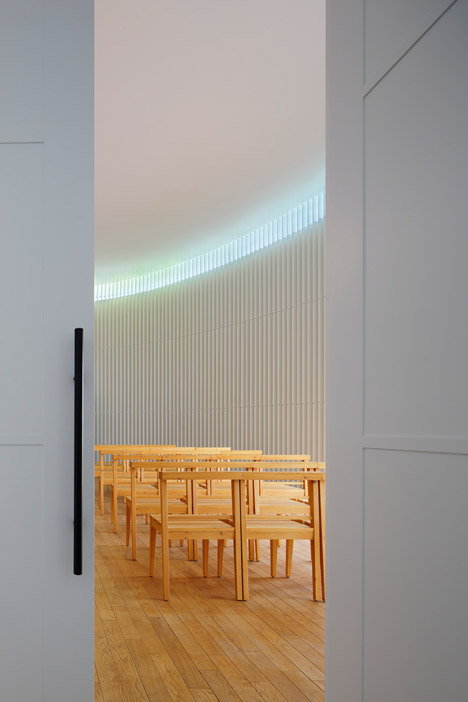 Rainbow Chapel by Kubo Tsushima Architects