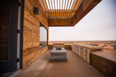 Red Sand Cabins by Design Build Bluff