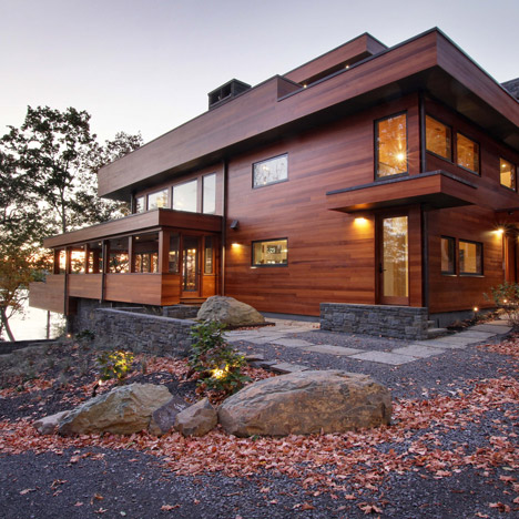 RiverBanks house by Foz Design embraces its scenic Hudson Valley setting
