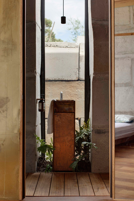 Sawmill house by Archier