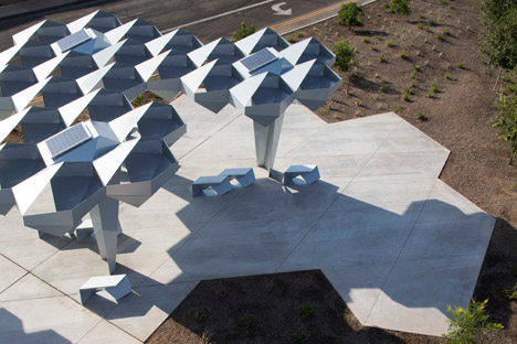 Shadow-Play-by-Howeler-and-Yoon-Architecture_dezeen_468_1