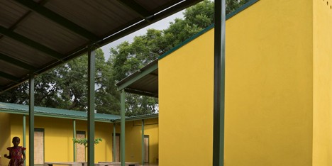 Shelter House in Tanzania by Hollmén Reuter Sandman Architects