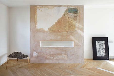 Skip Stop House by DH Liberty