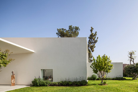 T/A House by Paritzki & Liani Architects