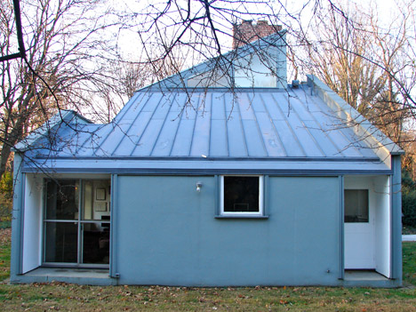 Postmodernism in architecture: Vanna Venturi House by Robert Venturi and Denise Scott Brown