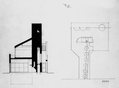 Vanna-Venturi-House-by-Robert-Venturi-and-Denise-Scott-Brown_dezeen_1