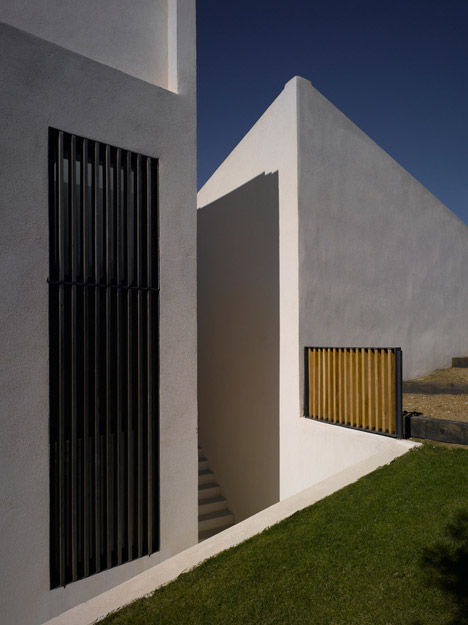 Villa Brash by Jak Studio