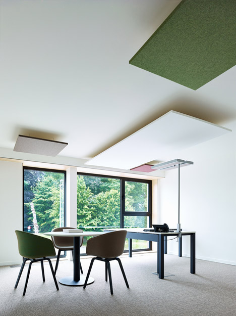 Vives service student facilities by AVDK
