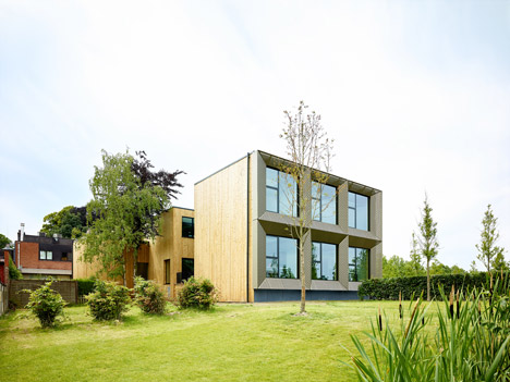 Vives service student facilities by AVDK
