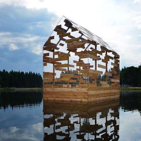 Walden Raft by Elise Morin and Florent Albinet