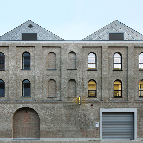White Yellow Cross Archipl Architects