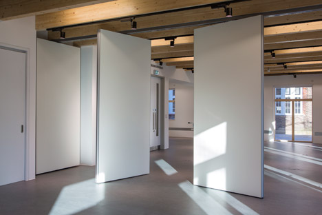 Wimbledon College of Arts studios by Penoyre & Prasad