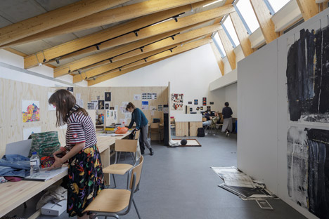 Wimbledon College of Arts studios by Penoyre & Prasad