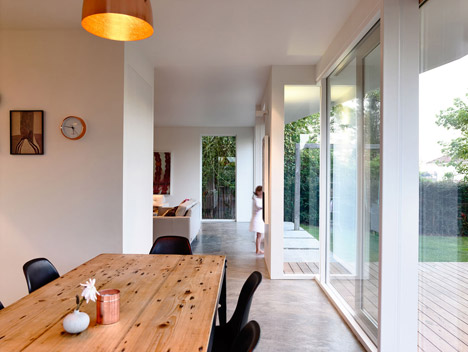 Winscombe Extension by Preston Lane