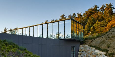 Wohnhaus Y1 by Werner Sobek Group