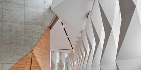 Centro Cultural Roberto Cantoral by Broissin Architectes