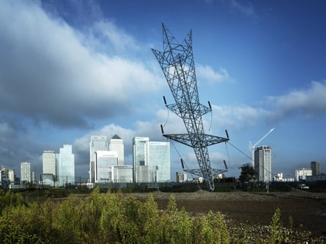 A-bullet-from-a-shooting-star_Alex-Chinneck_ldf-2015_dezeen_468_5
