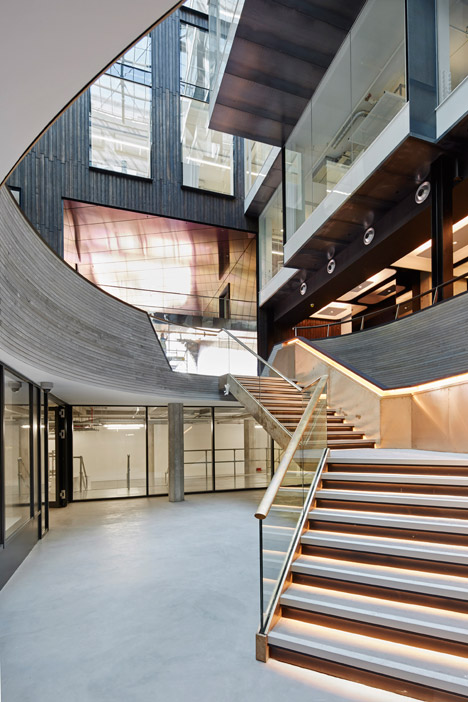 Alphabeta cycle-in office by Studio RHE