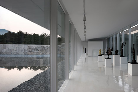 Bauzium by Archium
