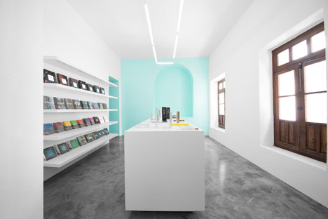 Biblioteca Conarte by Anagrama