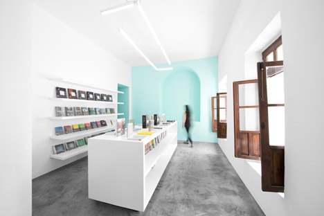 Biblioteca Conarte by Anagrama