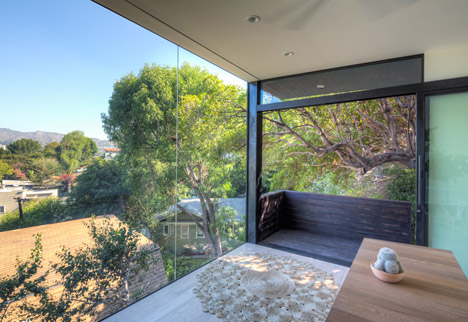 Black Box writing studio by ANX