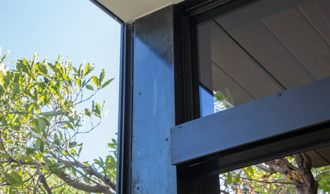 Black Box writing studio by ANX