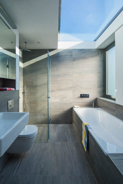 Brackenbury House by Neil Dusheiko Architects
