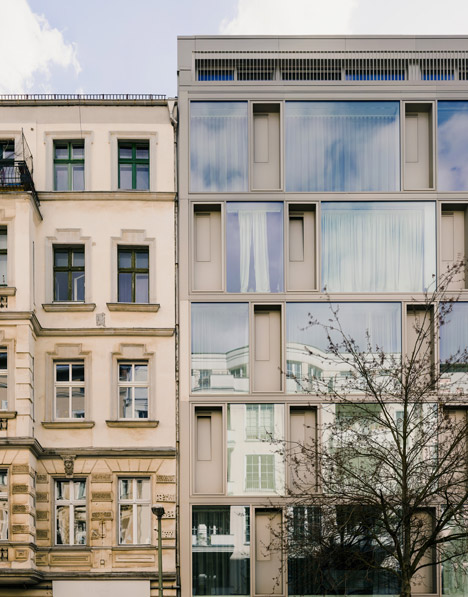 Building cooperative cb19 by Zanderroth Architekten