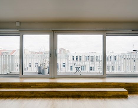 Building cooperative cb19 by Zanderroth Architekten