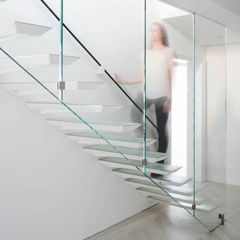 Incorporated adds cantilevered steel and glass staircase to a New York apartment
