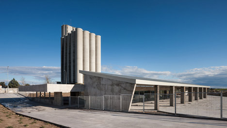 Cáceres bus station by Isabel Amores and Modesto García