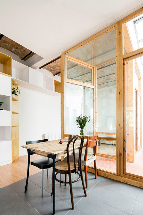 Casa Poblenou by Cavaa Arquitectes