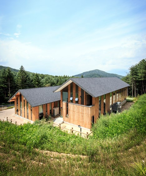 CeongTae Mountain's Visitor Information Center by Namu Architects