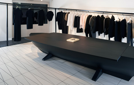 Chalayan Shop by ZCD Architects