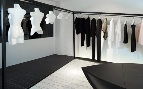 Chalayan Shop by ZCD Architects