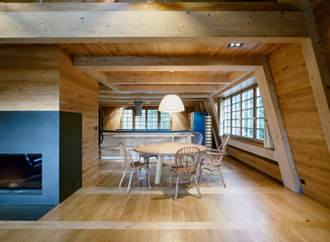 Chalet in Krkonose by Znamenictyr Architekti