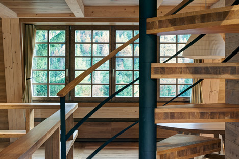 Chalet in Krkonose by Znamenictyr Architekti