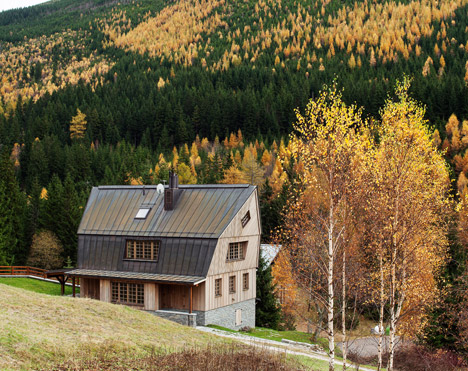 Chalet in Krkonose by Znamenictyr Architekti