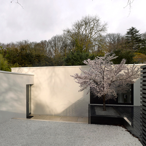 Hampstead house by Canaway Fleming Architects features five courtyards and stark white walls