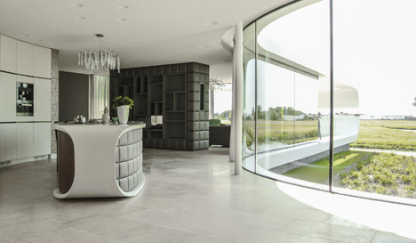 DuPont Corian Villa New Water