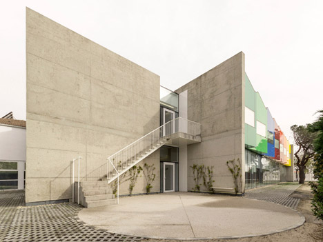 Esther Koplowitz Foundation by Hans Abaton