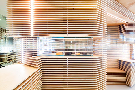 Feit's New York shoe store by Jordana Maisie