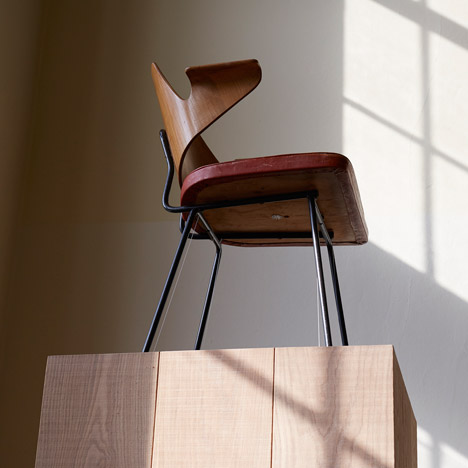 Robin Day Works in Wood exhibition at the V&A
