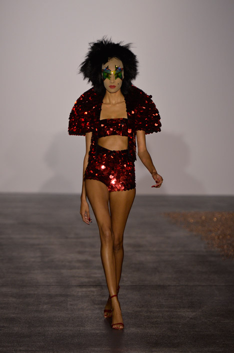Gareth Pugh's SS16 collection